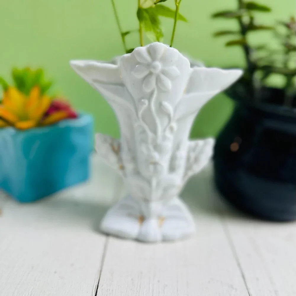 Vintage White Porcelain Floral Vase Embossed Gold Gilt Romantic Cottage Decor